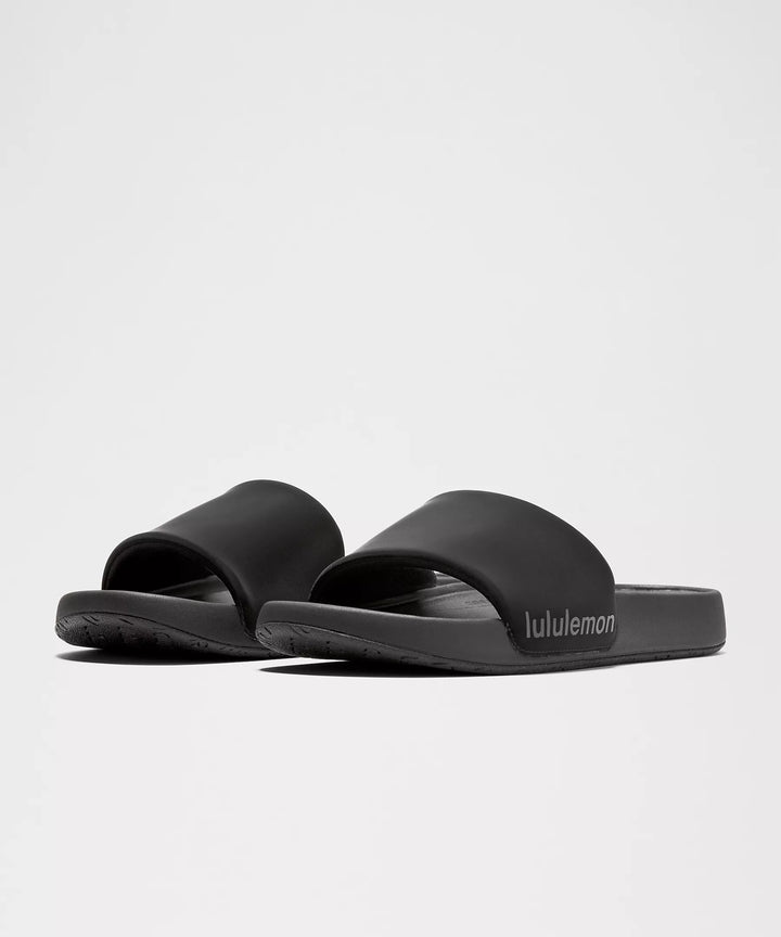 Lululemon - Slippers