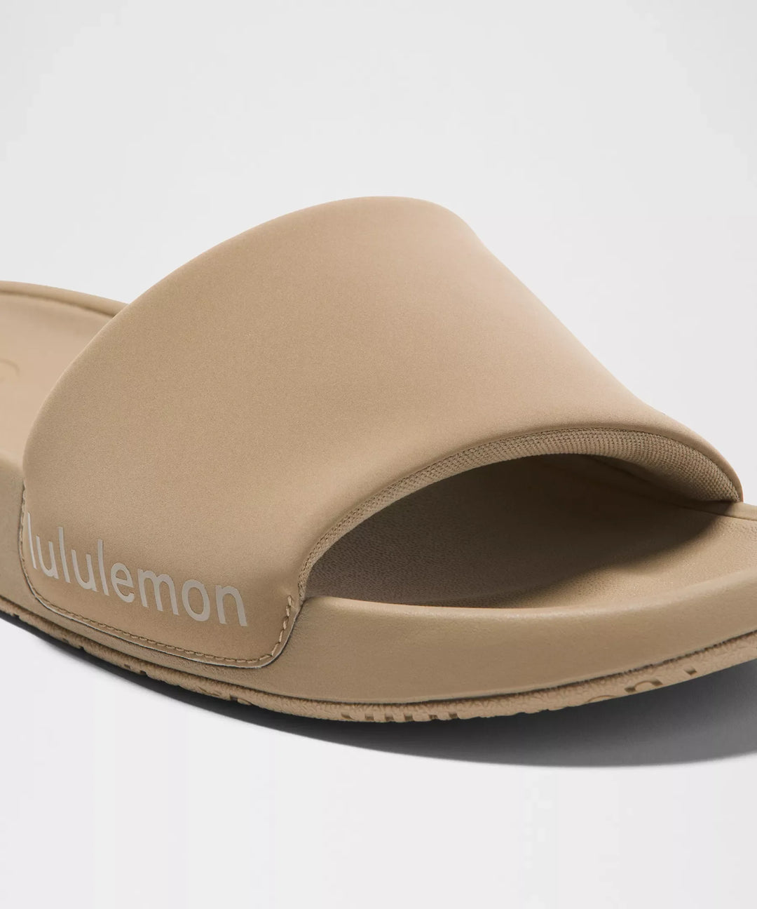 Lululemon - Slippers