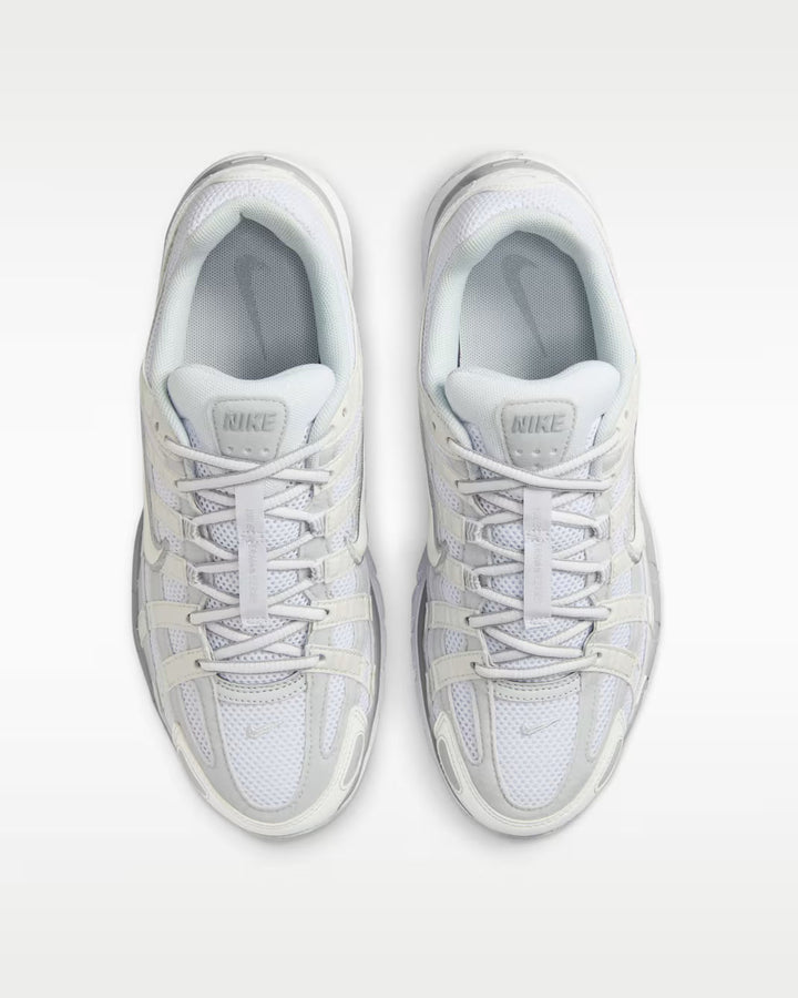 NIKE - P-6000