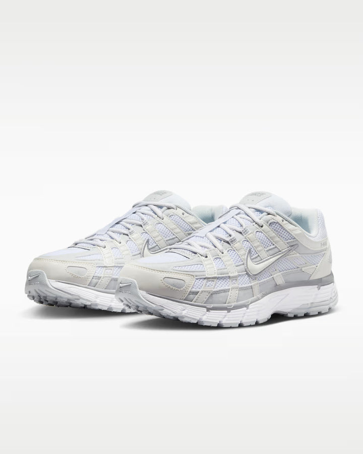 NIKE - P-6000