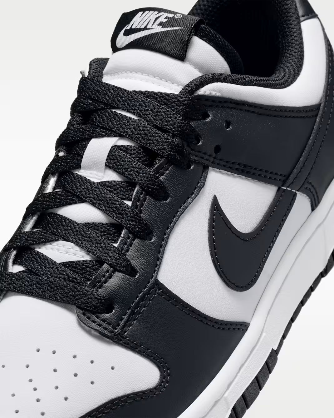 NIKE - Dunk Low