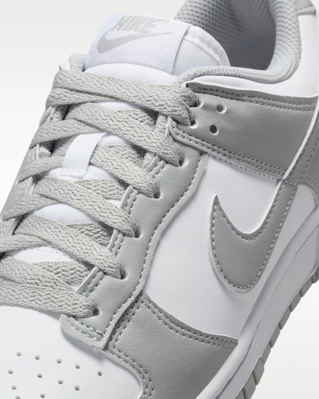 NIKE - Dunk Low