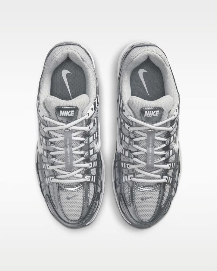 NIKE - P-6000