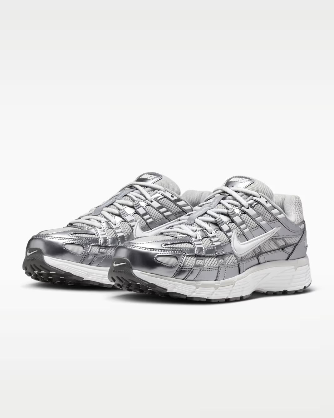 NIKE - P-6000