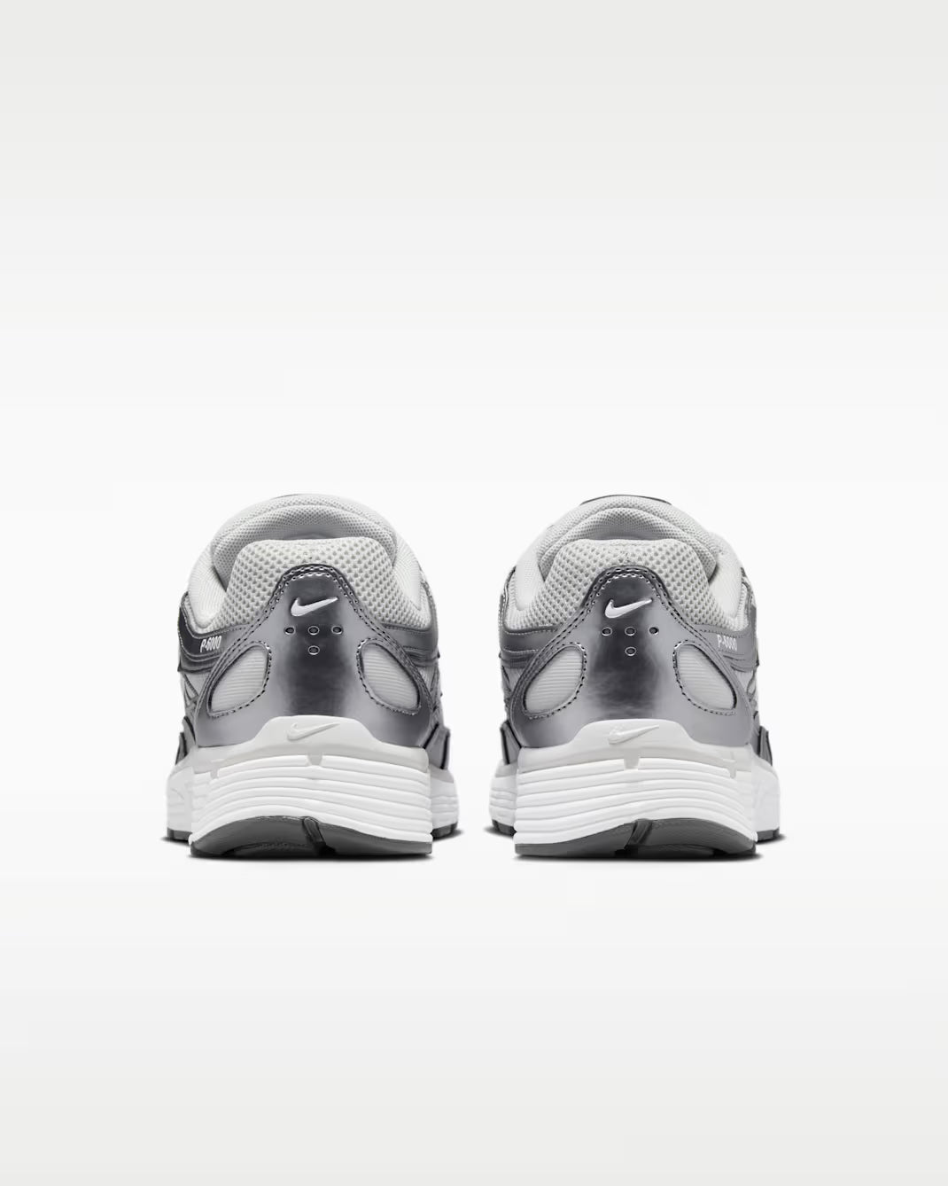 NIKE - P-6000
