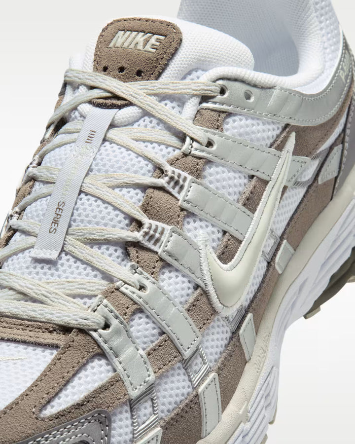 NIKE - P-6000