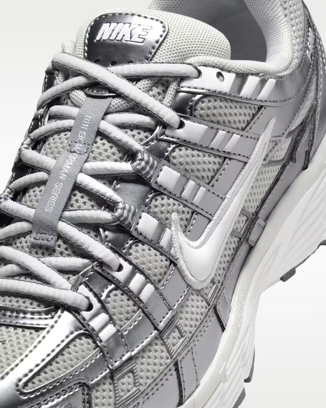 NIKE - P-6000